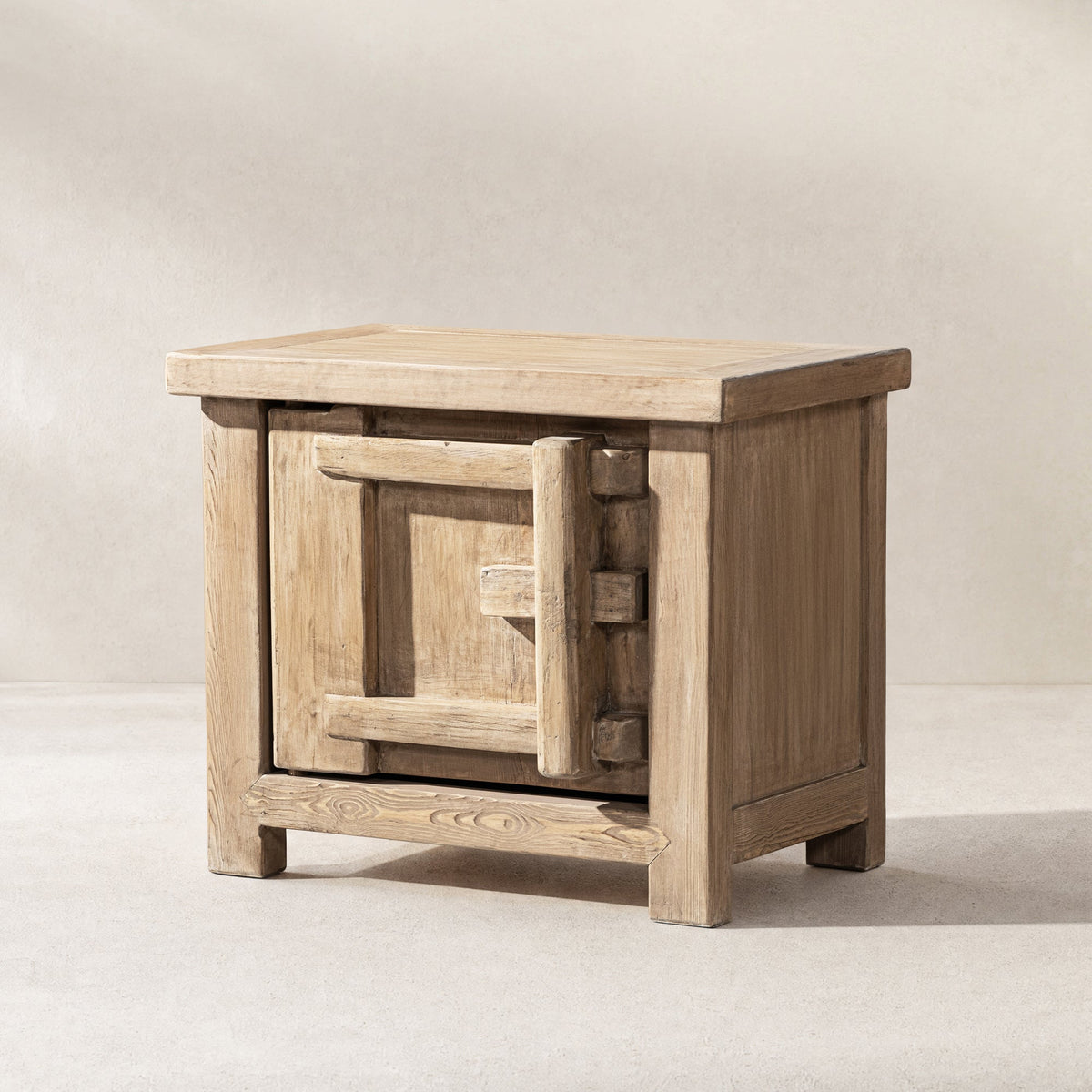 Rowan 28.5" Solid Reclaimed Pine Right Side Table, Natural Brown Reclaimed Pine