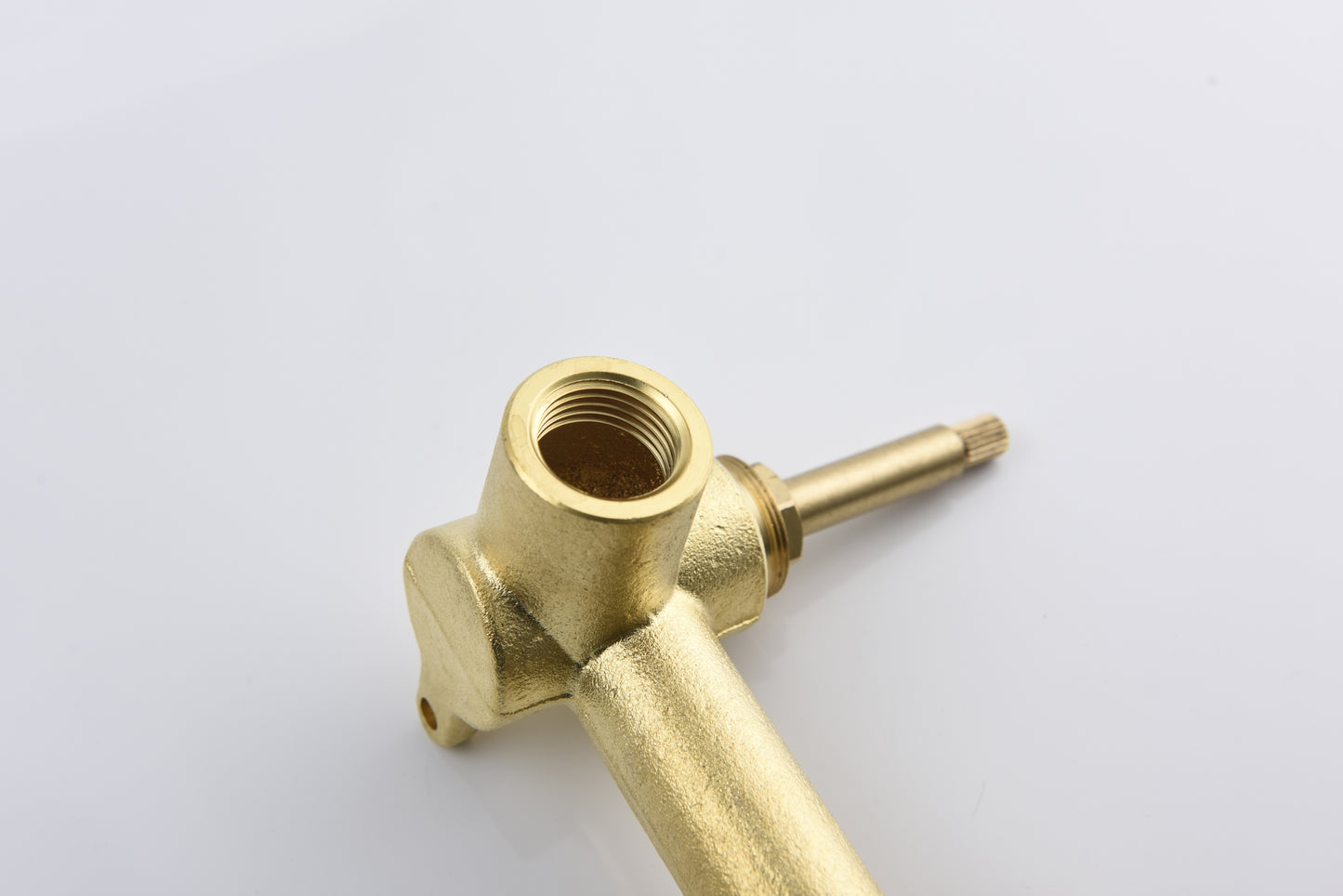 18295040