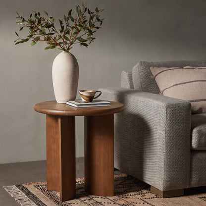 Walnut Finish Pine Wood Round Side Table with Unique Fan-Shaped Legs, Mid-Century Modern Accent End Table for Living Room