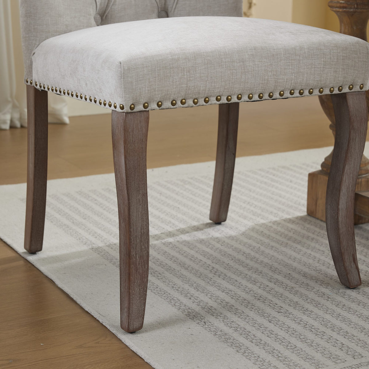 Upholstered Chenille Fabric Accent Dining Chair, Curved Solid Wood Legs, Elegant Tufted Club Dining Room Kitchen Room Dining Chair – Beige