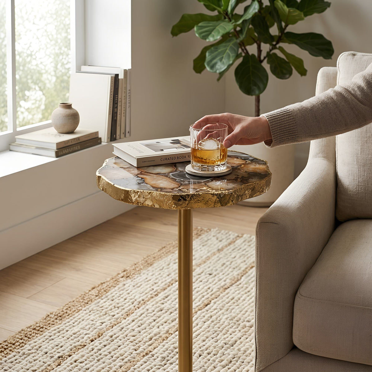 Champaign 10" Round Accent Table