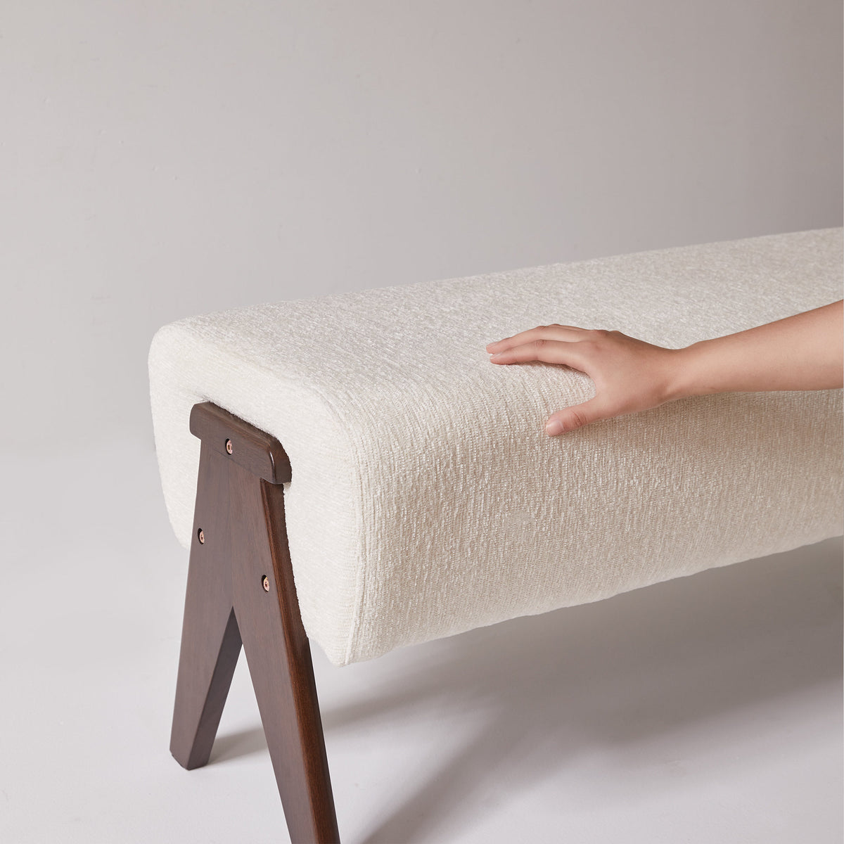 Modern Decorative Chenille Fabric Bench, Ergonomic Padded Entry Bench with Solid Wood Legs, Upholstered Ottoman Bench for Foyer Bedroom Living Space