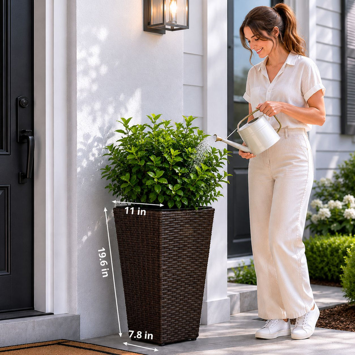 SOLHOME 19.7" Tall Poly Rattan Planter, Brown Tapered Plant Pot with Steel Frame – Indoor Outdoor Decorative Planter with PP Insert, Set of 2 Planters