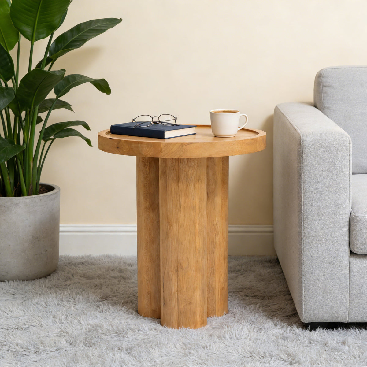 Round Solid Wood End Table,Natural