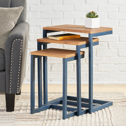NESTING TABLE