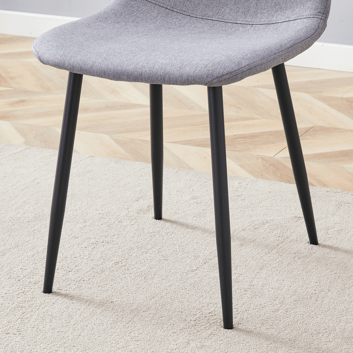 Luxury Simple Chair - Set of 4 Light Gray Linen-Cotton Material High Resilience Dining Chair with Metal Black Leg.Integral metal leg architecture,Suitable for various interior decoration styles.