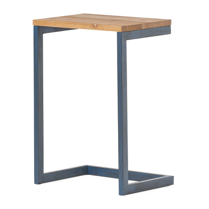 NESTING TABLE