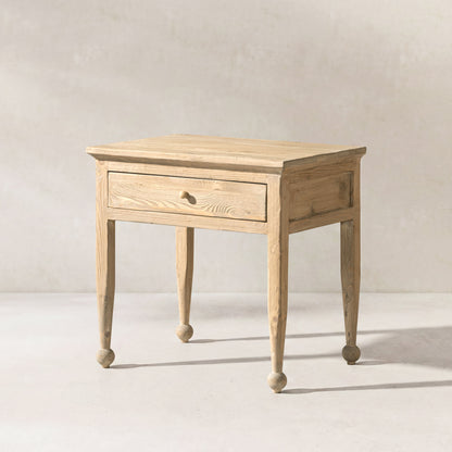 Balqis 26" Reclaimed Pine Wood Side Table, Heritage Light Natural Brown
