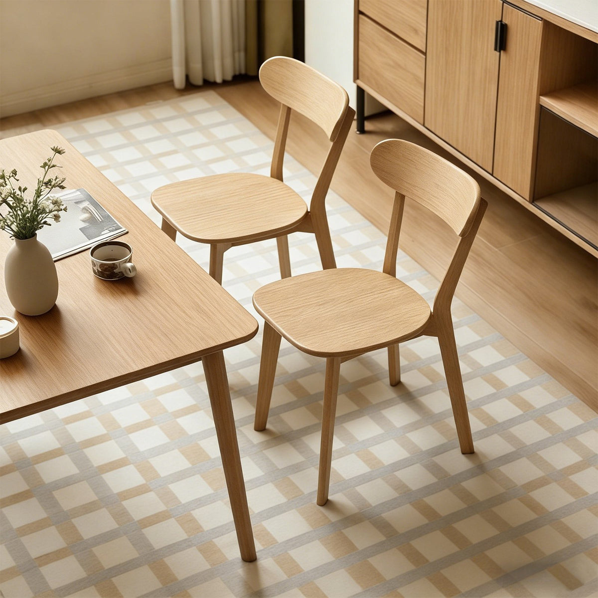 100% Solid Wood Dining Chairs Set of 2, Mid Century Modern Dining Chairs with Curved Backrest, Kitchen Chair with Adjustable Foot Pads
