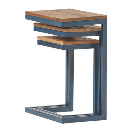 NESTING TABLE